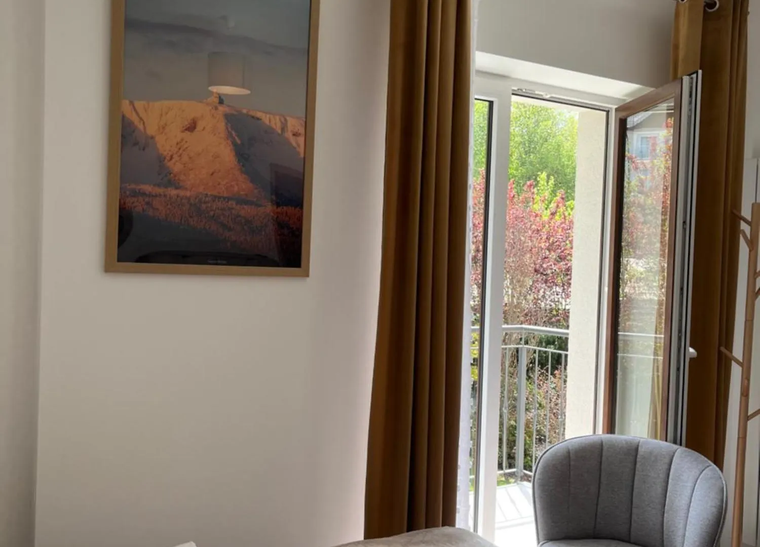 Hotel apartamentowy Karkonoskie Widoki Apartamenty Karpacz