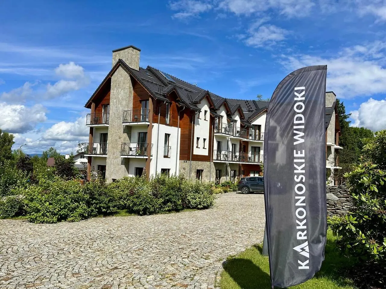 Hotel apartamentowy Karkonoskie Widoki Apartamenty Karpacz Polska
